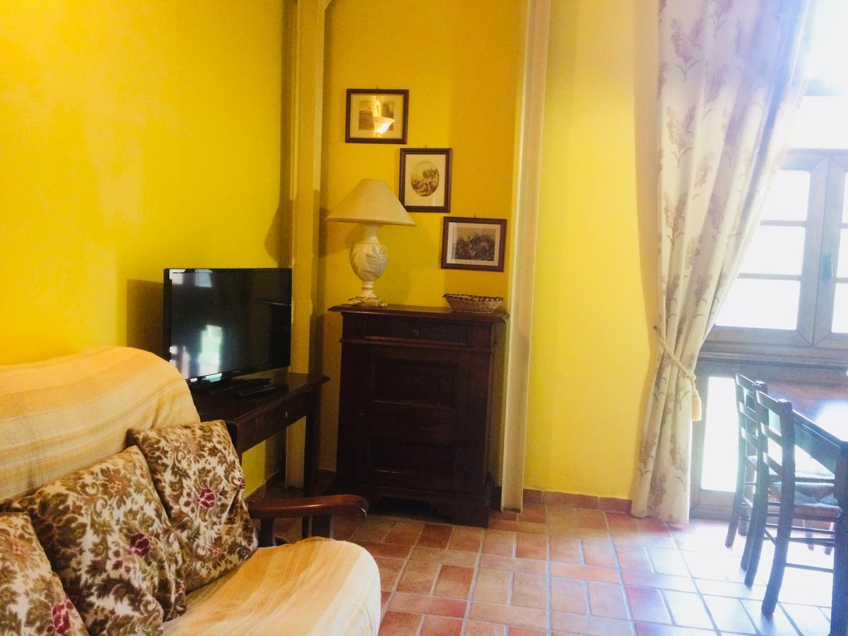 Agriturismo Tre Madonne Монтериджиони Экстерьер фото
